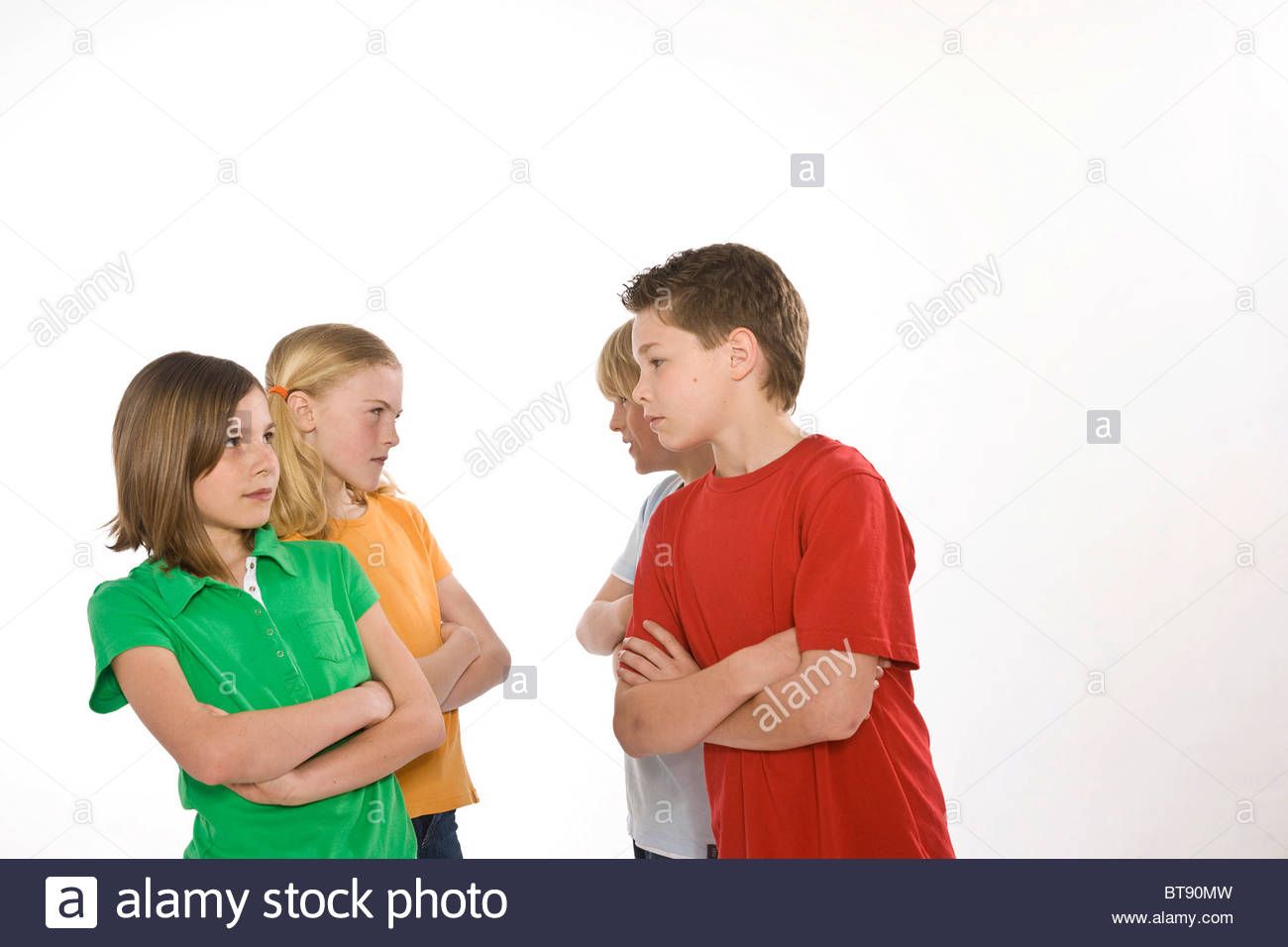 group-of-children-arguing-BT90MW.jpg